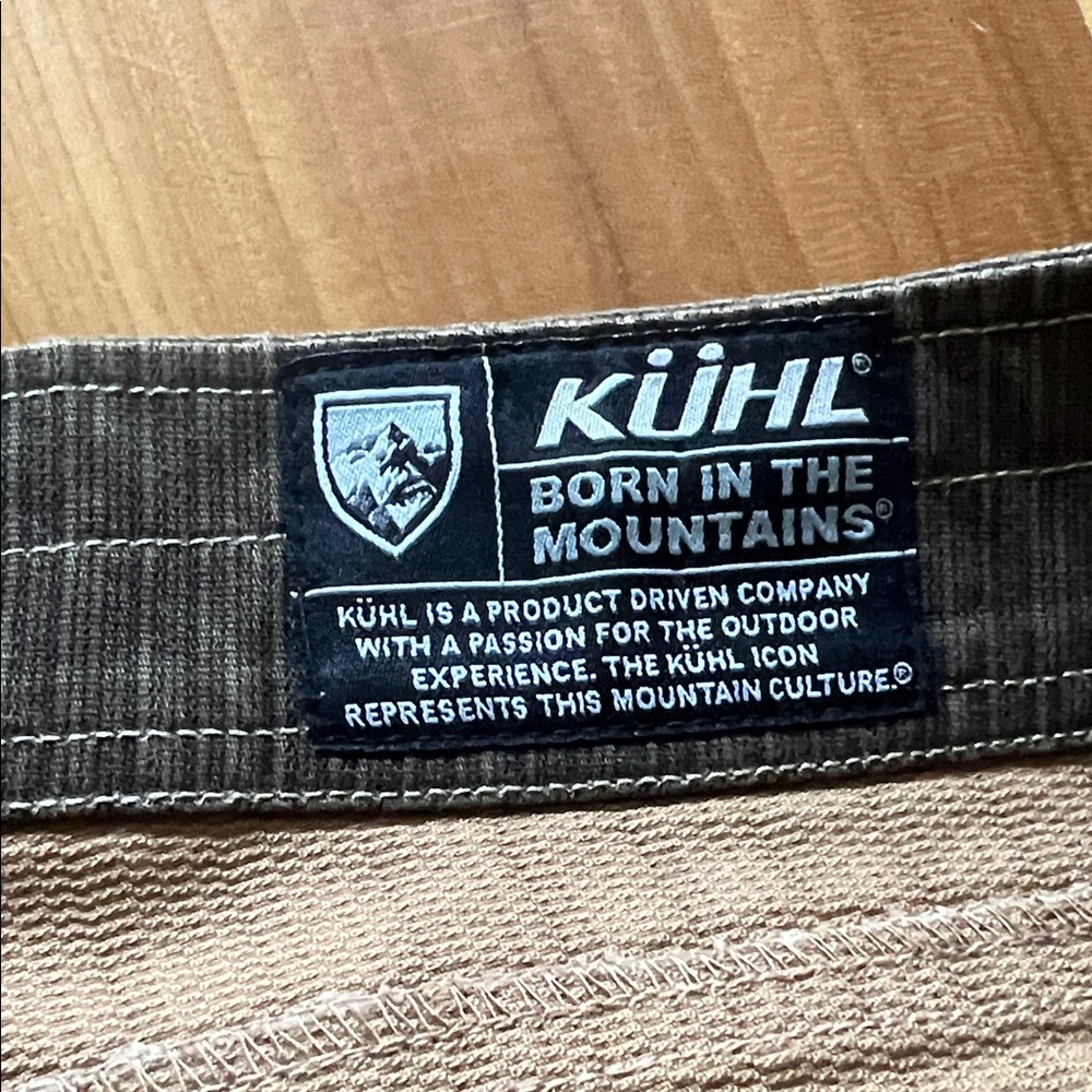 Kuhl Men's Straight Jeans REVOLVR- Brown ( gunmetal)